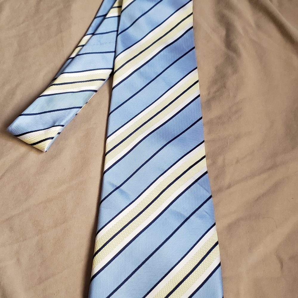 Hugo‎ Boss Blue and Yellow Silk Tie with Diagonal Stripes